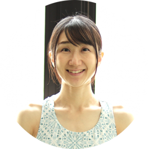 大穂 綾子